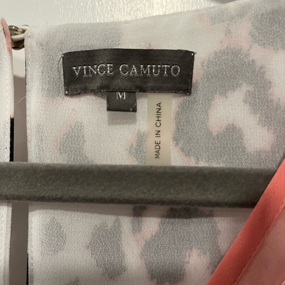 Vince Camuto leopard print sleeveless top - Picture 4 of 6